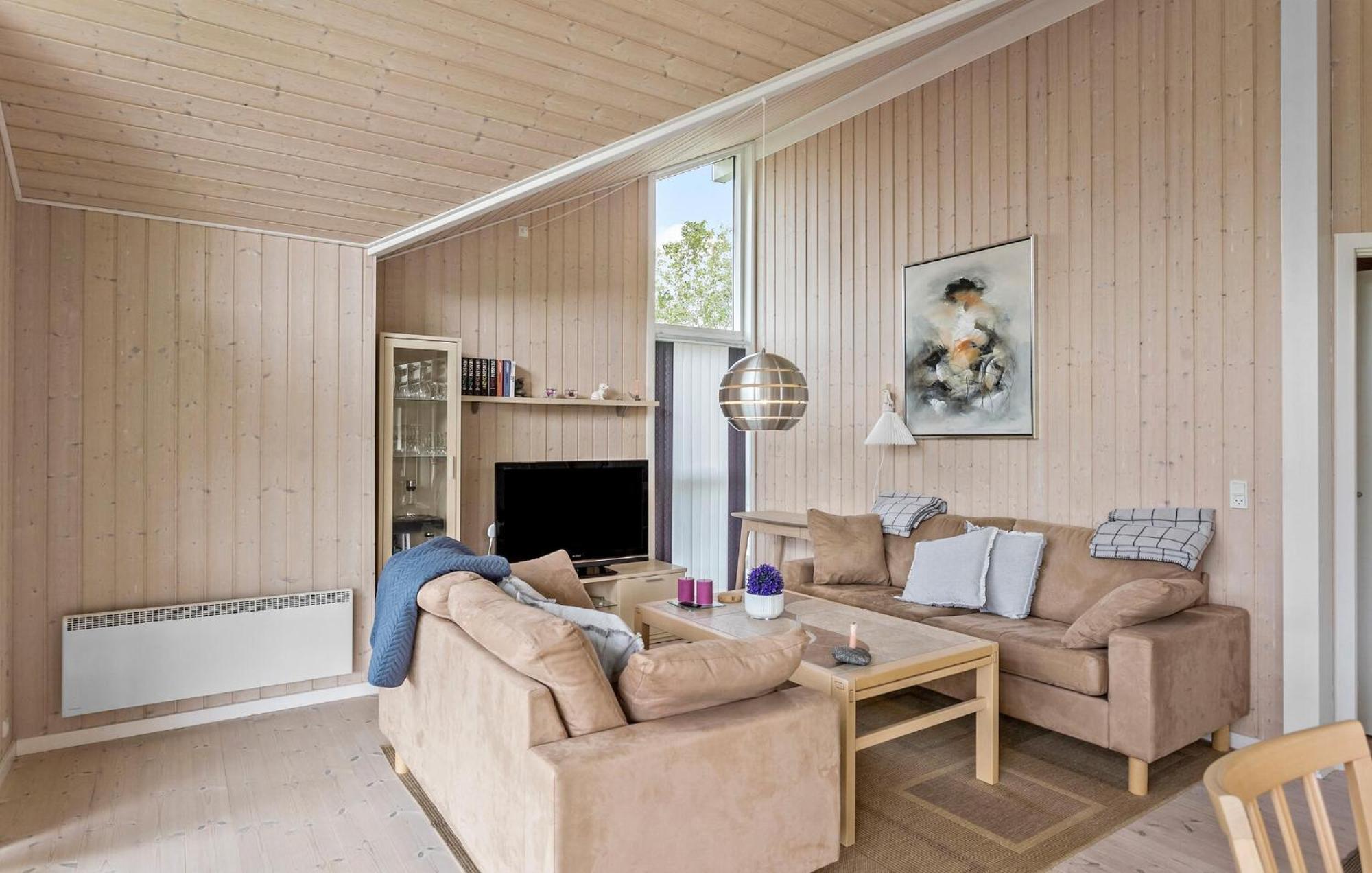 Cozy Home In Gedser With Wifi Экстерьер фото